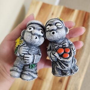 Kissing Couple Stone Rock Figurine